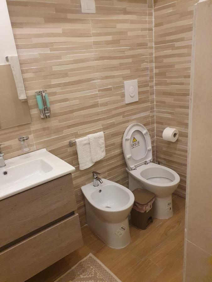 Koas Home نابولي المظهر الخارجي الصورة